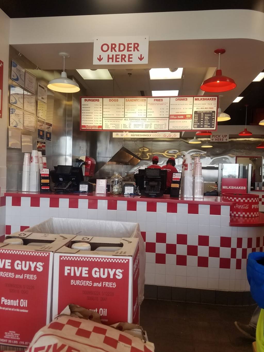 Five Guys | meal takeaway | 2501 Wabash Ave, Springfield, IL 62704, USA | 2175468230 OR +1 217-546-8230