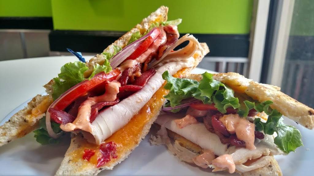 Mindy Bs Deli | restaurant | 828 Georgia Ave, Chattanooga, TN 37402, USA | 4235217932 OR +1 423-521-7932