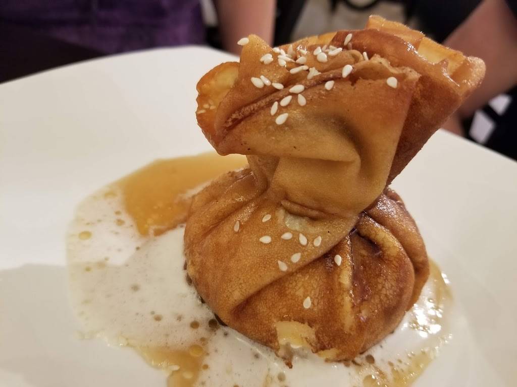 Pho Ontario | restaurant | 2663 Rue Ontario E, Montréal, QC H2K 1X1, Canada | 5145229988 OR +1 514-522-9988