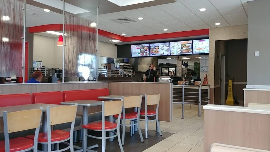 Burger King | restaurant | 108 Boston St, Lynn, MA 01904, USA | 7815848367 OR +1 781-584-8367