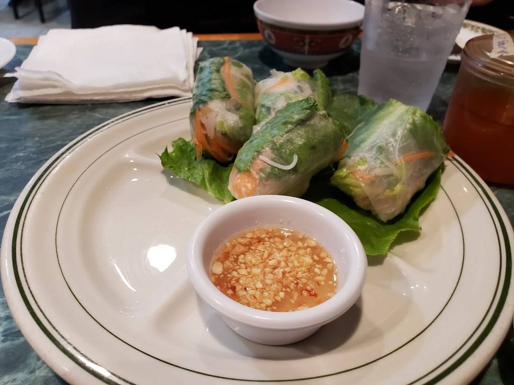 Big Mama Chims Noodle House | restaurant | 905 Alley A, Columbia, MO 65201, USA | 5737773108 OR +1 573-777-3108