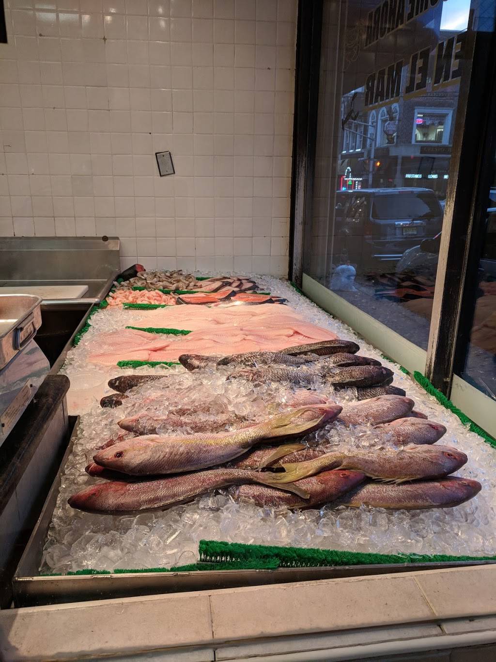 Fancy Fish Restaurant | restaurant | 4508 Bergenline Ave, Union City, NJ 07087, USA | 2014533982 OR +1 201-453-3982