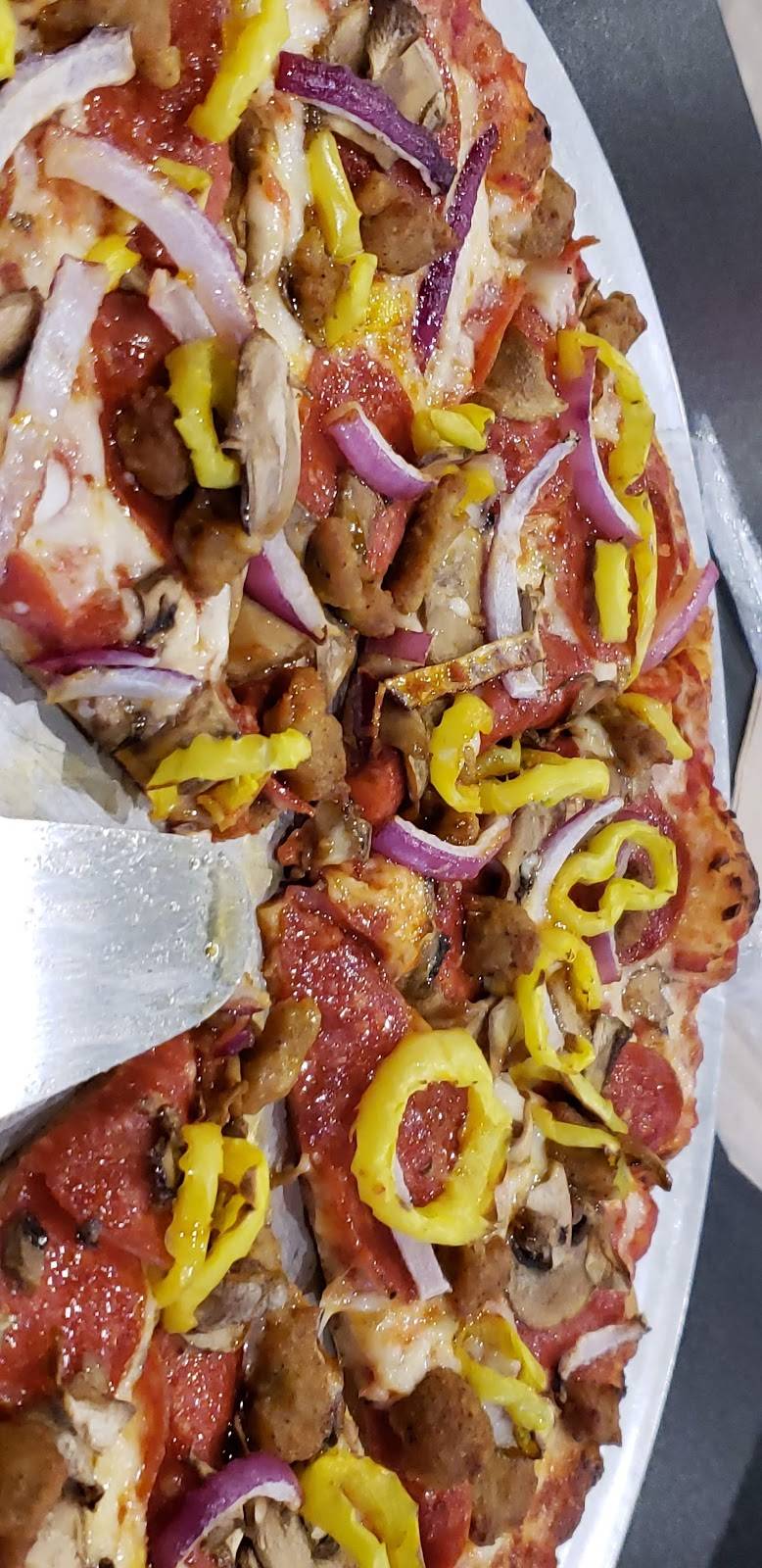 Foxs pizza | restaurant | 49733 Marcinko Rd, Reedsville, OH 45772, USA | 7406673697 OR +1 740-667-3697