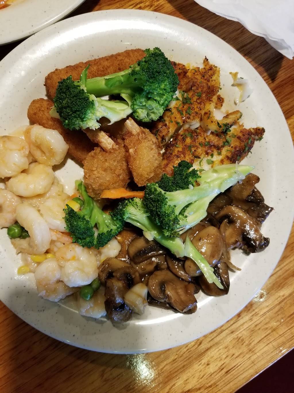 China Bear | restaurant | 12755 Southwest Fwy, Stafford, TX 77477, USA | 2812408388 OR +1 281-240-8388