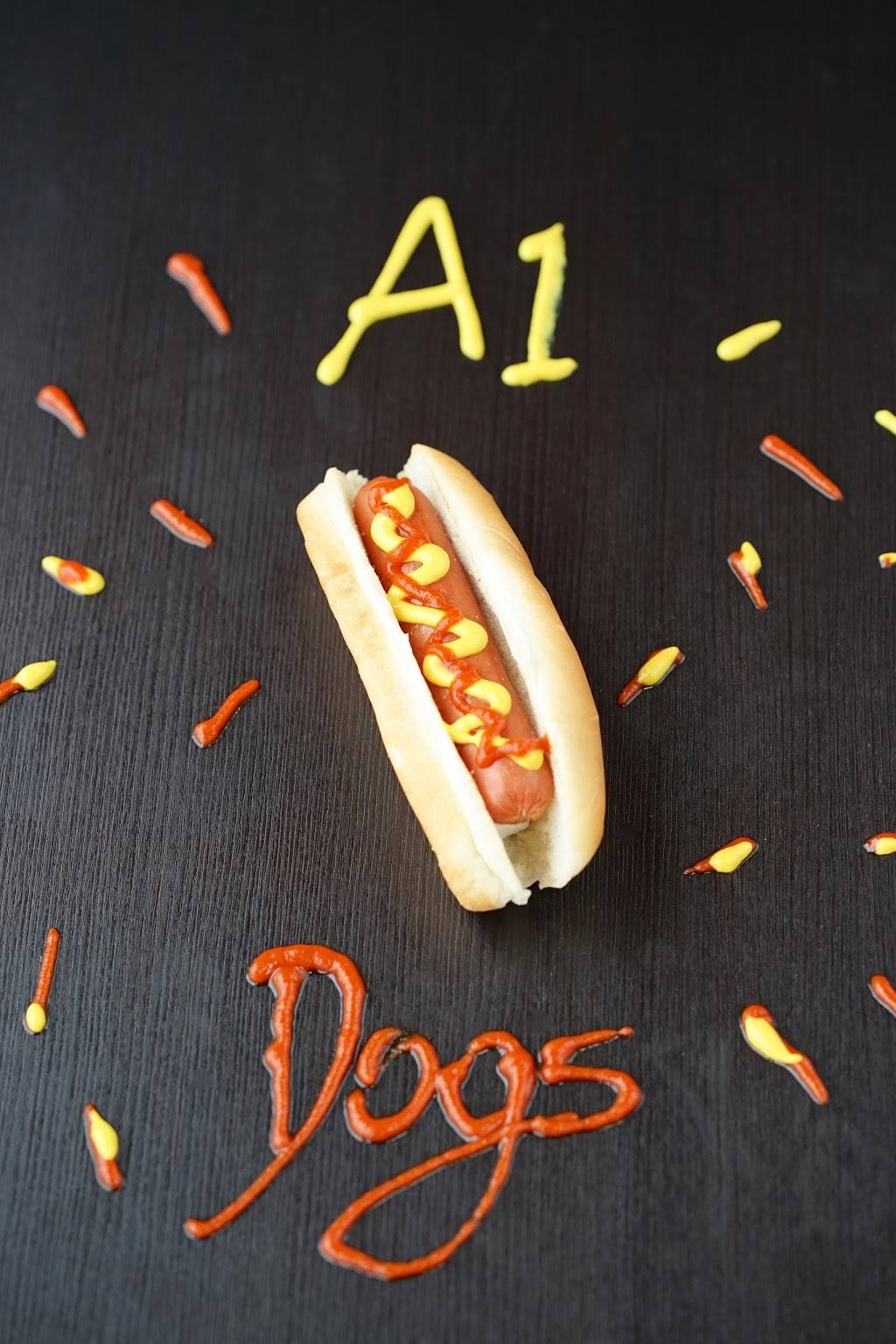 A1 dogs & Burgers | restaurant | 15430 Warren Ave, Dearborn, MI 48126, USA | 3138881515 OR +1 313-888-1515