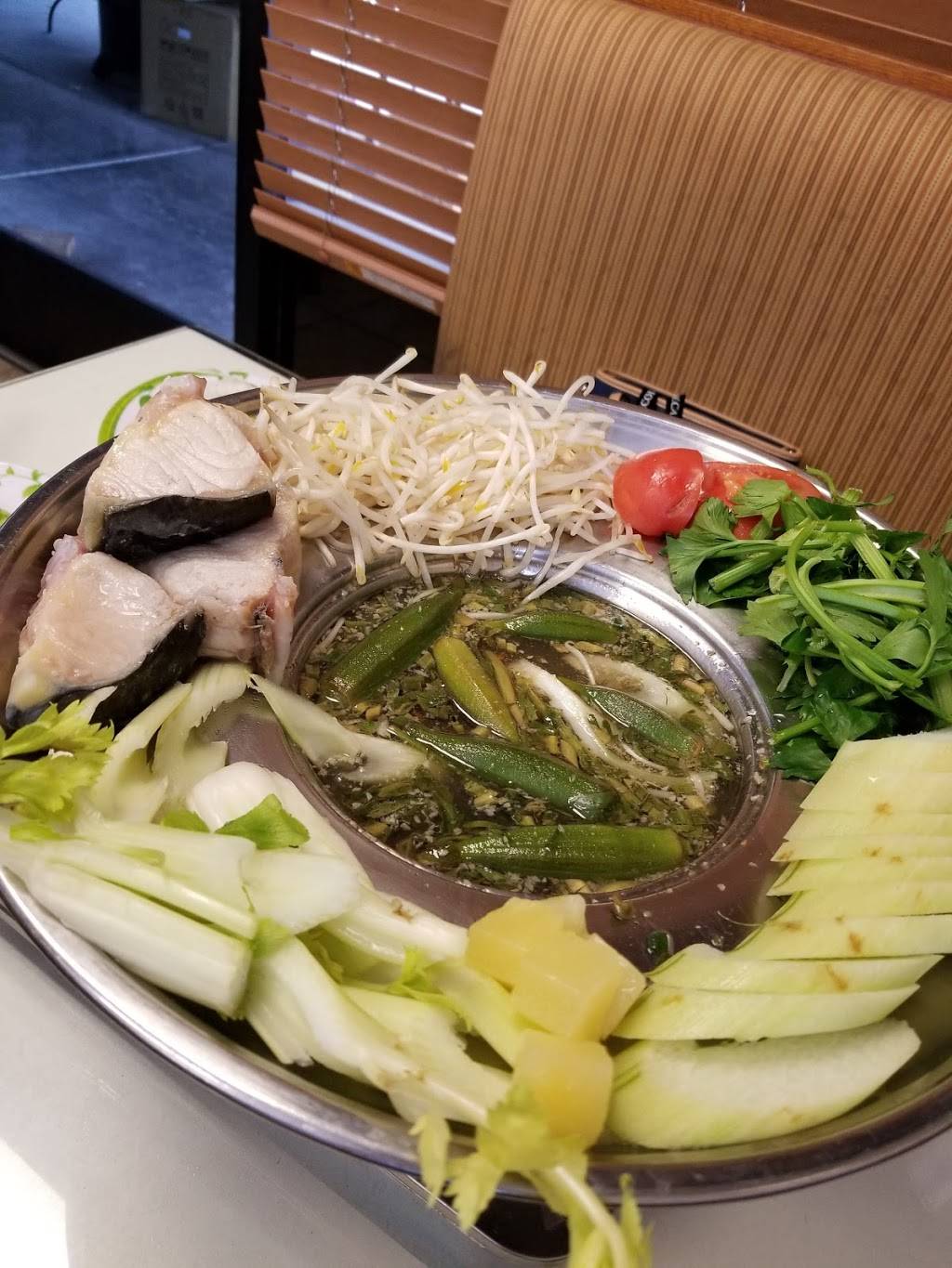 Lẩu Hải Sản | restaurant | 2597 Senter Rd, San Jose, CA 95111, USA | 4089380650 OR +1 408-938-0650