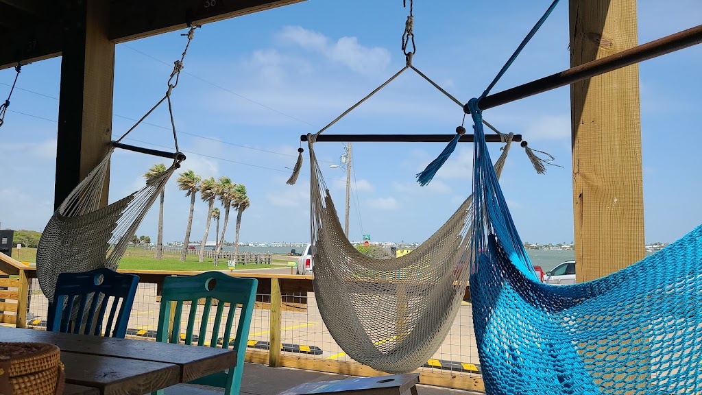 Yarbaritas Sip & Swing | restaurant | 1329 Broadway St, Rockport, TX 78382, USA | 3614508077 OR +1 361-450-8077