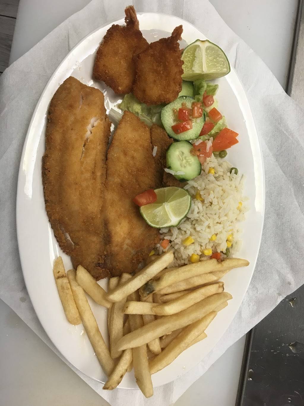 El Botana seafood | restaurant | 18919 TX-105, Cleveland, TX 77328, USA | 9362078366 OR +1 936-207-8366