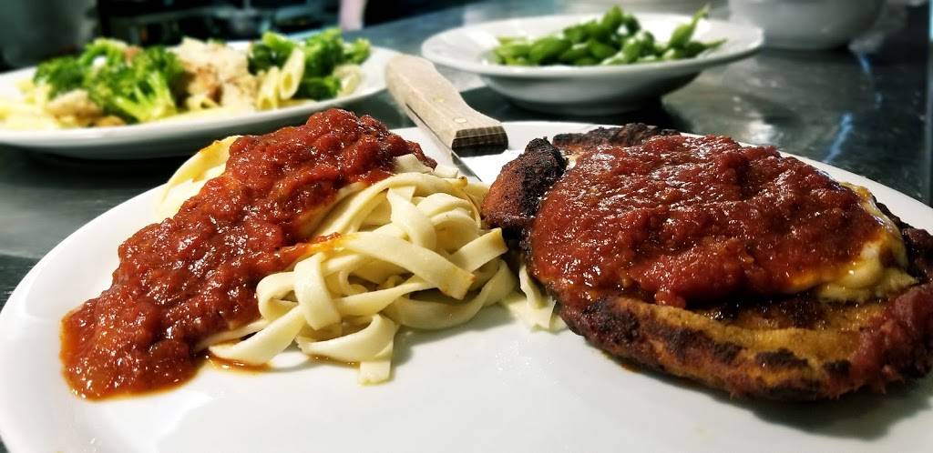 Noodles Italian Cafe & Sushi Bar | restaurant | 1585 Pine Ridge Rd, Naples, FL 34109, USA | 2395920050 OR +1 239-592-0050