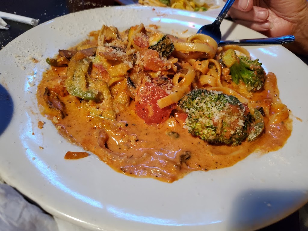 Napolis Italian Restaurant | restaurant | 134 E Main St, Decatur, IL 62523, USA | 2175425928 OR +1 217-542-5928