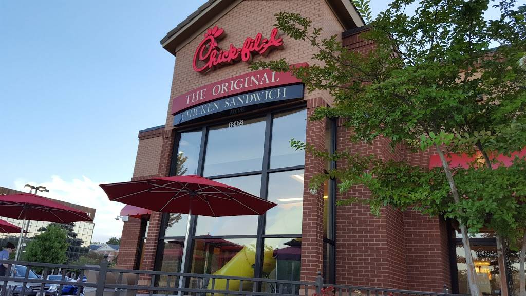Chick-fil-A | restaurant | 12423 Warwick Blvd, Newport News, VA 23606, USA | 7575950316 OR +1 757-595-0316