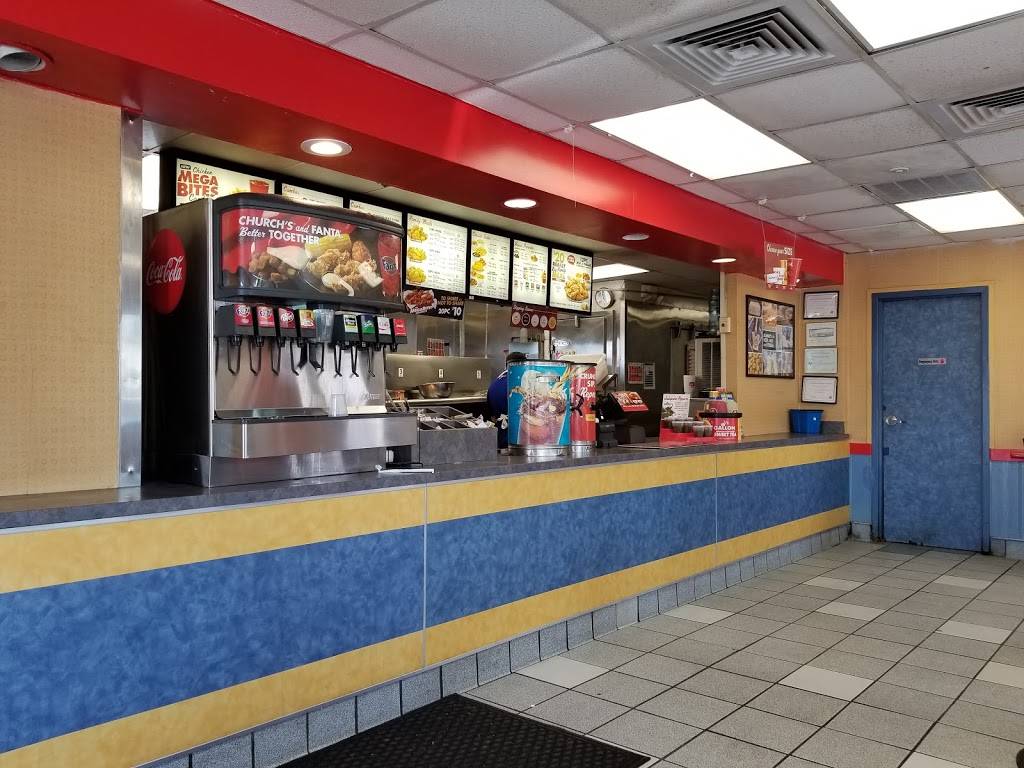 Churchs Chicken | restaurant | 901 E Main St, Grand Prairie, TX 75050, USA | 9722640529 OR +1 972-264-0529