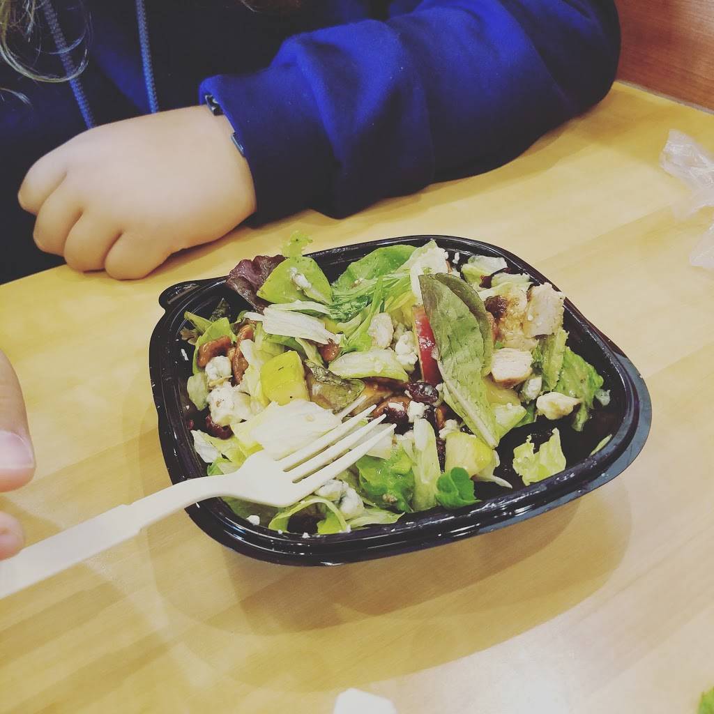 Wendys | restaurant | 242 W Garfield Blvd, Chicago, IL 60609, USA | 7732856300 OR +1 773-285-6300