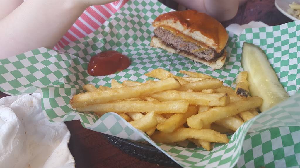 Fremont Pizzeria | restaurant | 431 Main St, Fremont, NH 03044, USA | 6038956313 OR +1 603-895-6313