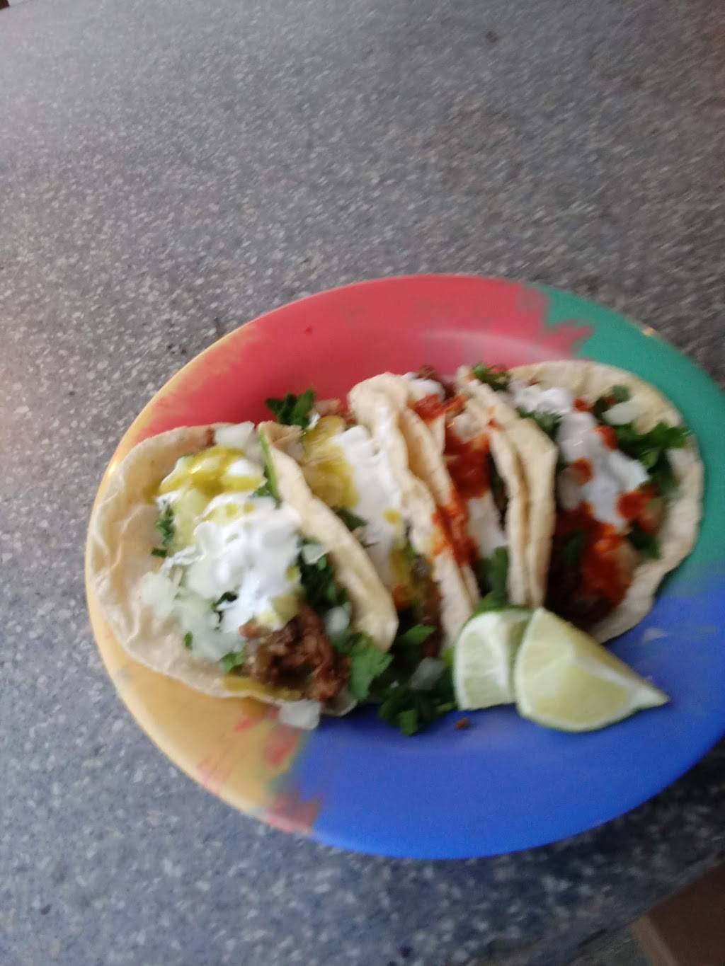 Nandos Taqueria | restaurant | 2640 S McCall Rd, Englewood, FL 34224, USA | 7062182069 OR +1 706-218-2069