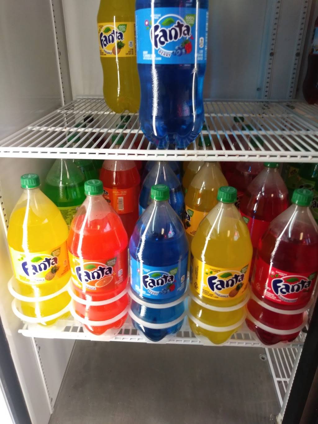 Pizza Pan | restaurant | 4218 Mahoning Ave, Youngstown, OH 44515, USA | 3302709988 OR +1 330-270-9988