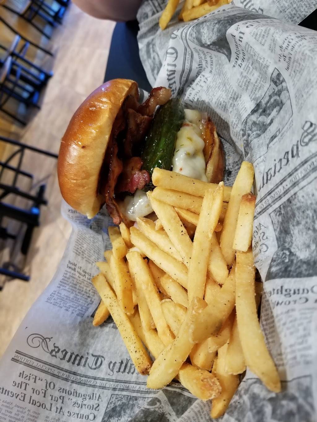 Happy Bites Burger & Wings | restaurant | 8021 183rd St, Tinley Park, IL 60487, USA | 7086208223 OR +1 708-620-8223