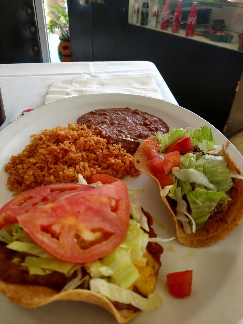 El Bosque Mexican Restaurant | restaurant | 12656 West Ave, San Antonio, TX 78216, USA | 2104942577 OR +1 210-494-2577