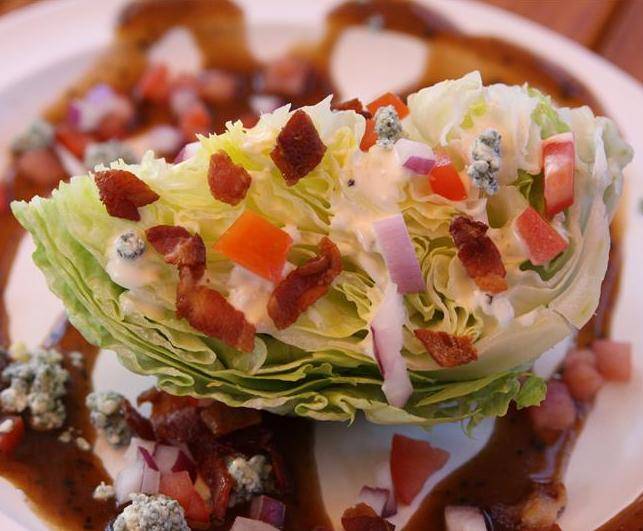 Johnny Bs Burgers, Brew & Spirits | restaurant | 8393 La Mesa Blvd, La Mesa, CA 91942, USA | 6194642465 OR +1 619-464-2465