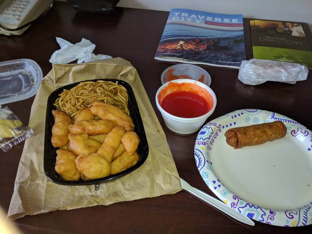 Fu Hua Chinese Take Out | restaurant | 742 Munson Ave, Traverse City, MI 49686, USA | 2319334858 OR +1 231-933-4858