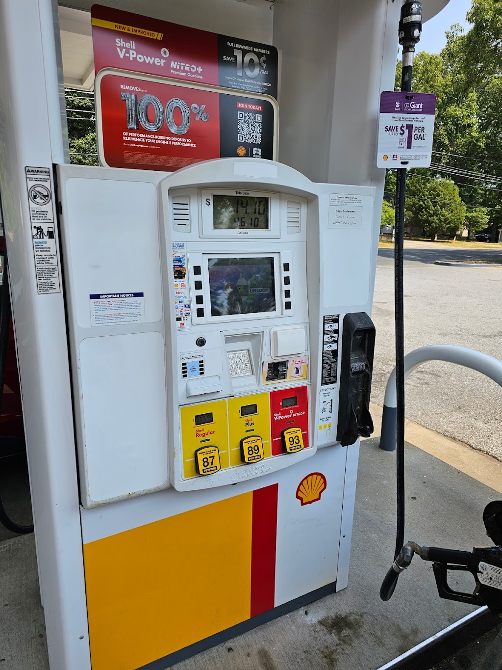 Shell | restaurant | 11550 H G Trueman Rd, Lusby, MD 20657, USA | 4103269883 OR +1 410-326-9883