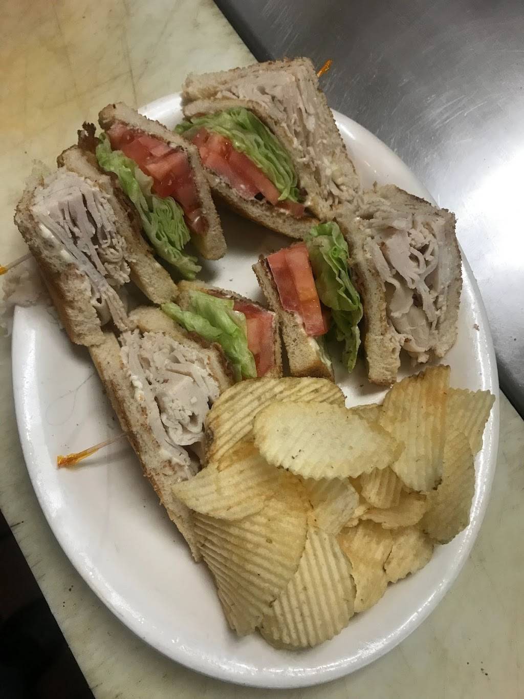 Wise Guys Diner | restaurant | 2811 Dewey Ave, Rochester, NY 14616, USA | 5856631800 OR +1 585-663-1800