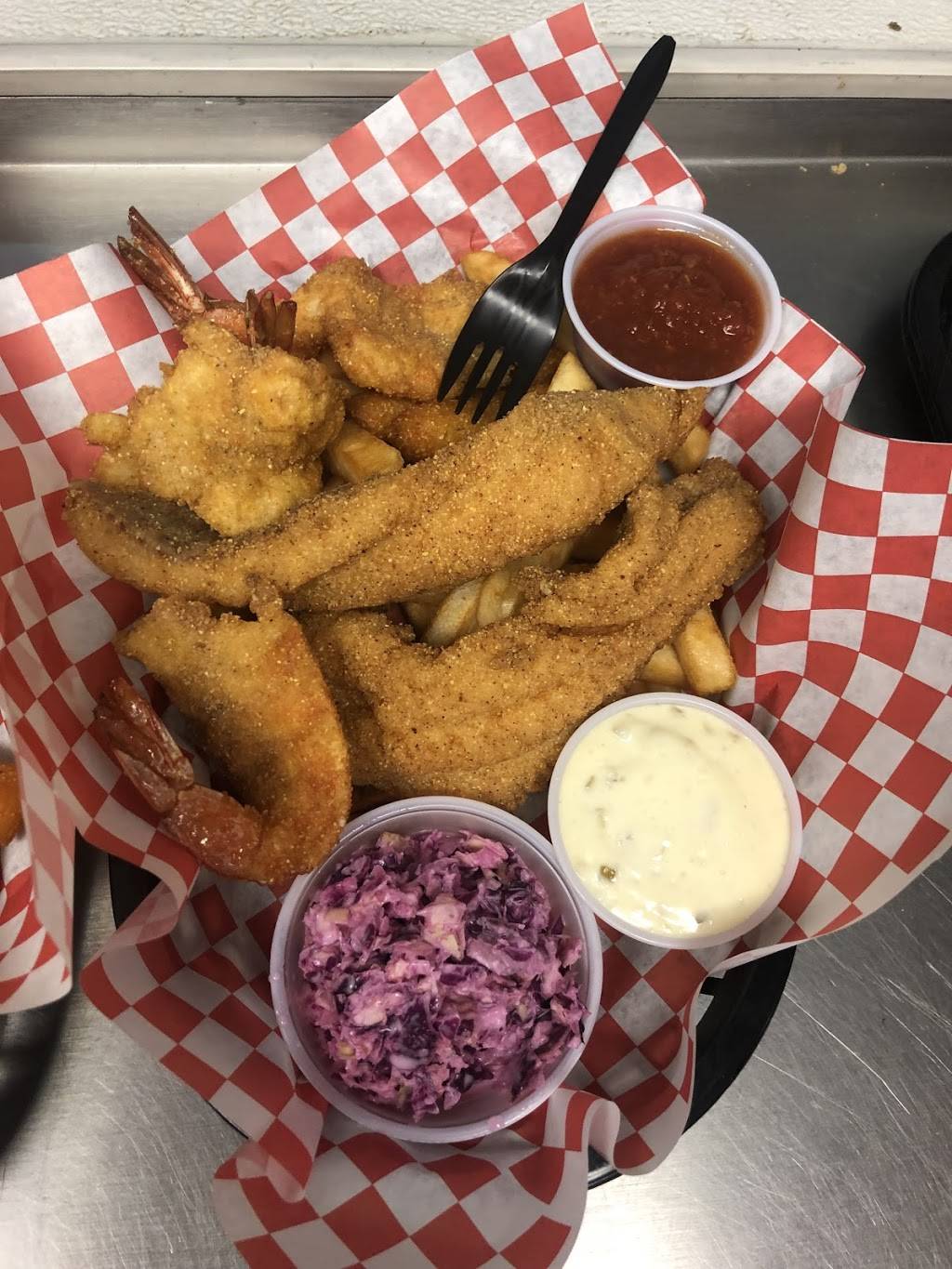 Pappys Catfish | restaurant | 325 W Main St, Grand Prairie, TX 75050, USA | 9728546987 OR +1 972-854-6987