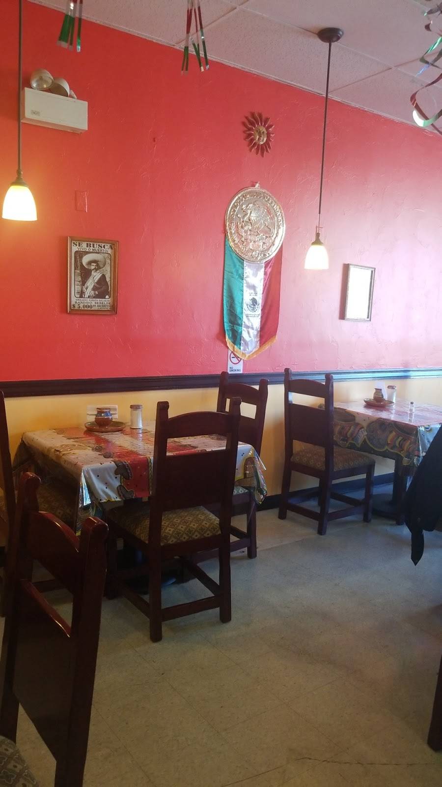 Antojitos Puebilta | restaurant | 3737 W Lawrence Ave, Chicago, IL 60625, USA | 7736541298 OR +1 773-654-1298