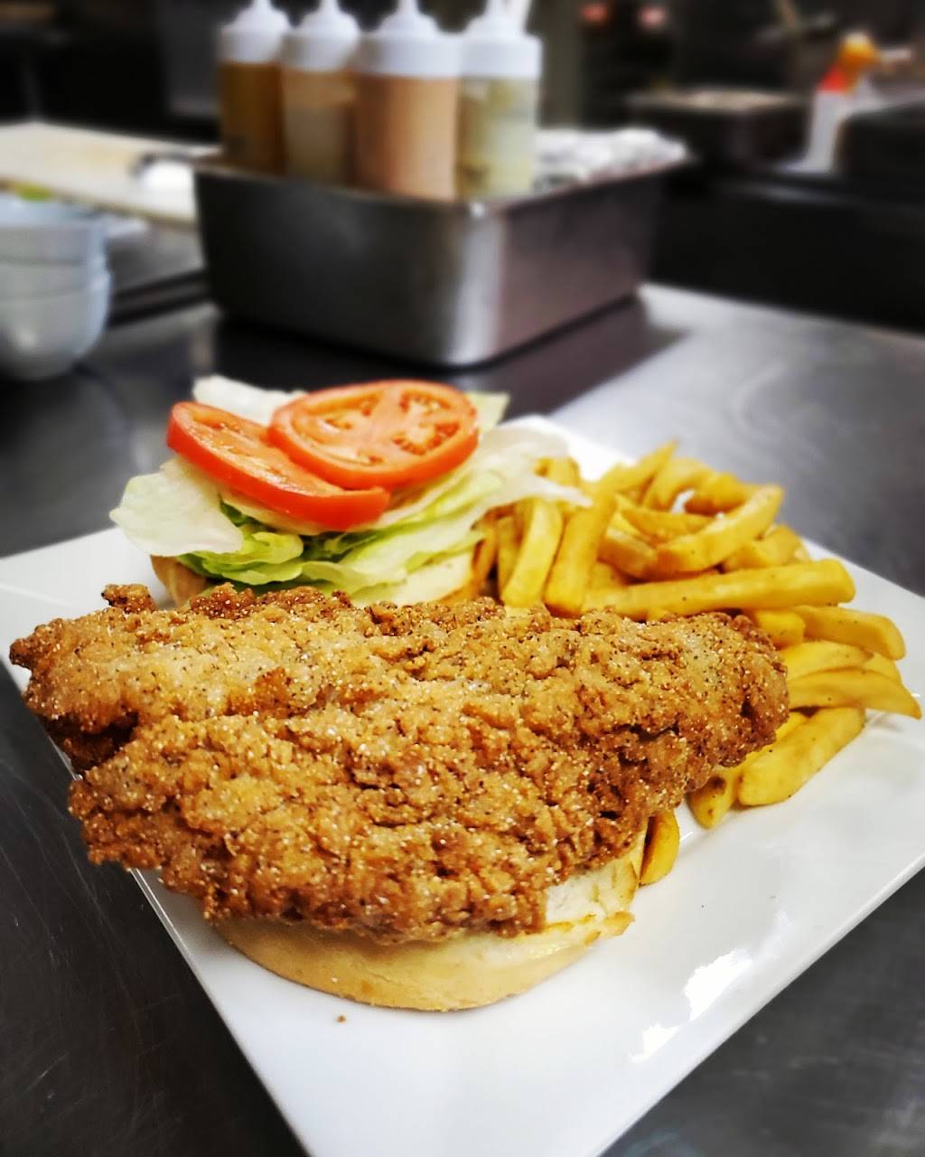 Country House Cafe | restaurant | 2155 US-25, Travelers Rest, SC 29690, USA | 8646891110 OR +1 864-689-1110