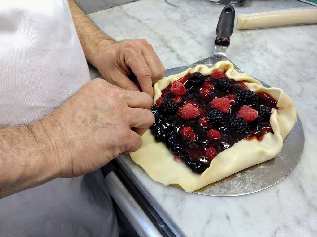 Pied Piper Bakery & Gourmet Shop | bakery | 960 Spruce St, Ewing Township, NJ 08638, USA | 6097755087 OR +1 609-775-5087