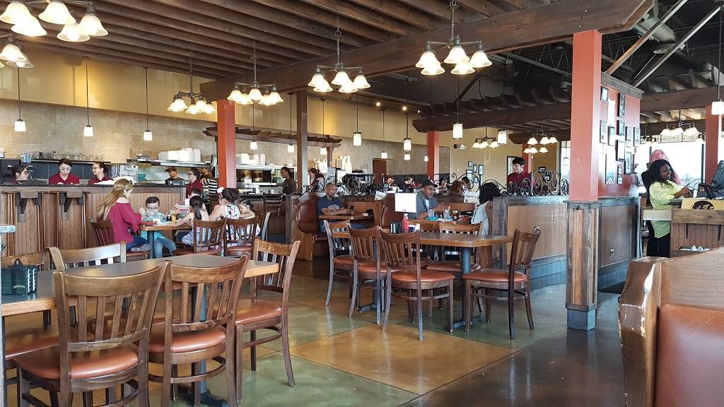 Round the Clock Lansing | restaurant | 17601 Torrence Ave, Lansing, IL 60438, USA | 7084187244 OR +1 708-418-7244