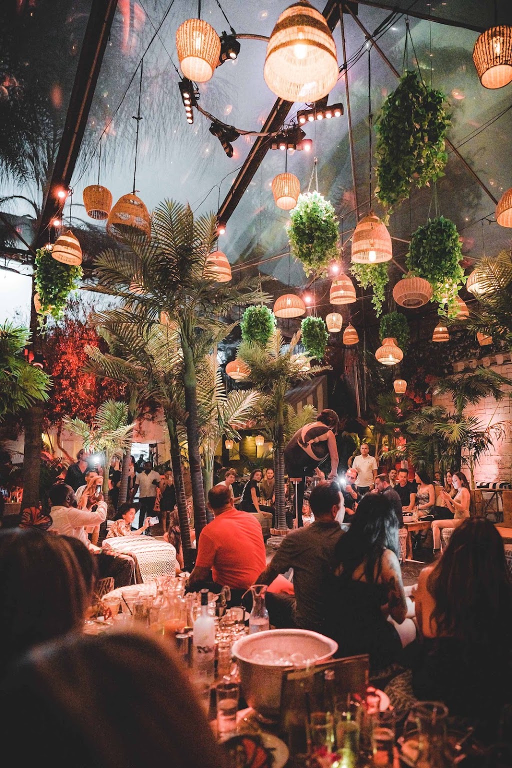 La Mesa Restaurant & Lounge | restaurant | 1430 N Cahuenga Blvd, Los Angeles, CA 90028, USA | 3234630004 OR +1 323-463-0004