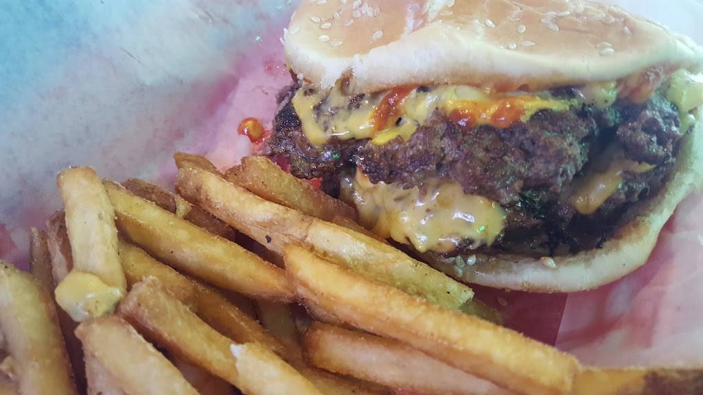 Bunz Burgerz | restaurant | 969 1/2 Baxter Ave, Louisville, KY 40204, USA | 5026321132 OR +1 502-632-1132