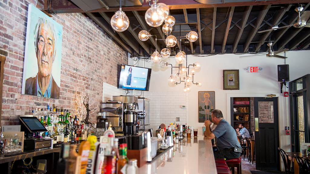 The Squealing Pig - Boston | restaurant | 134 Smith St, Boston, MA 02120, USA | 6175666651 OR +1 617-566-6651