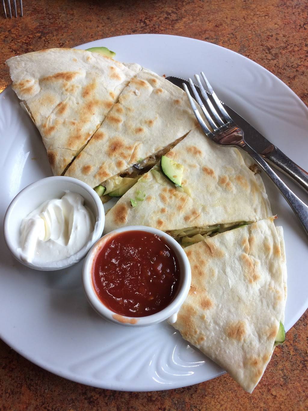 Whippany Diner | restaurant | 417 NJ-10, Whippany, NJ 07981, USA | 9734285054 OR +1 973-428-5054