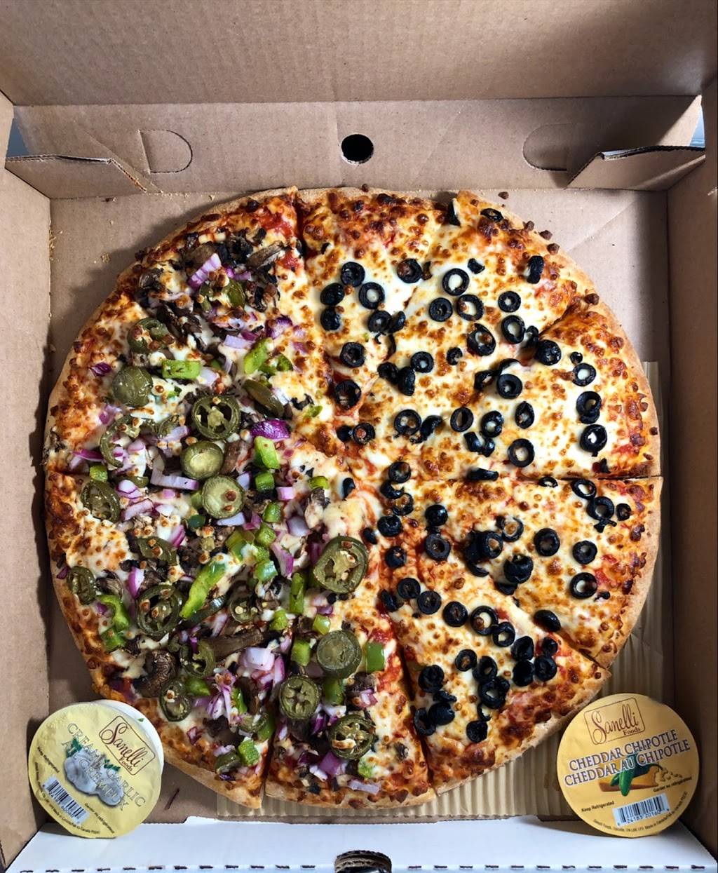 Mogas Pizza | restaurant | 7205 Goreway Dr suite 40, Mississauga, ON L4T 2T9, Canada | 9056726868 OR +1 905-672-6868