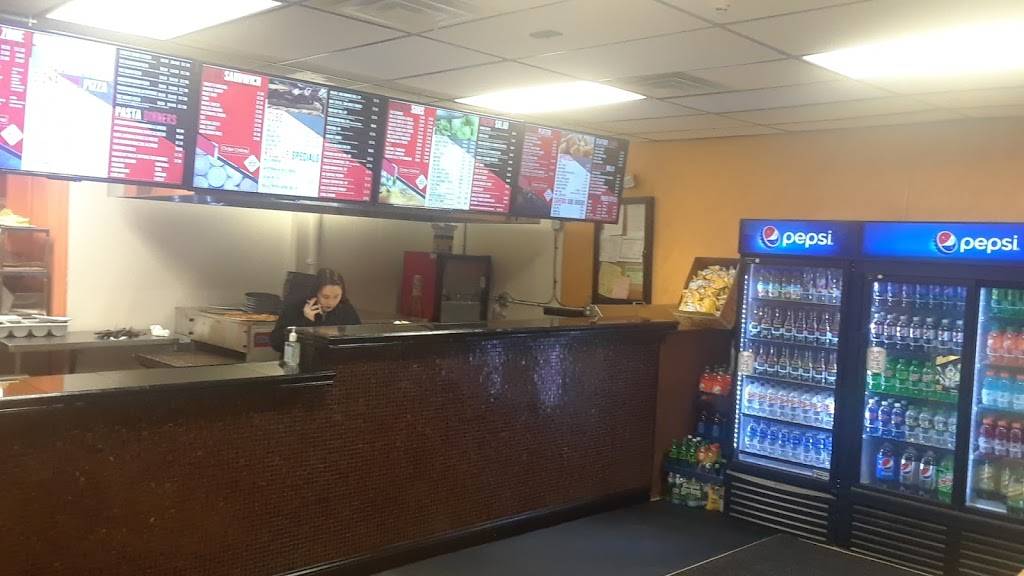 Avon Best Pizza & Grill | restaurant | 17 N Main St, Avon, MA 02322, USA | 5088572909 OR +1 508-857-2909