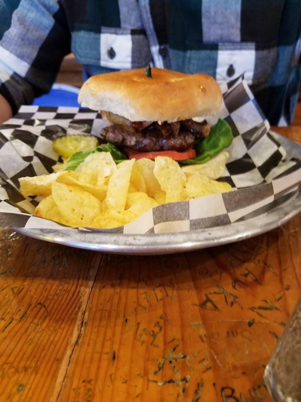 Rosalies Roadhouse | restaurant | 417 W Chicago St, Jonesville, MI 49250, USA | 5178492120 OR +1 517-849-2120