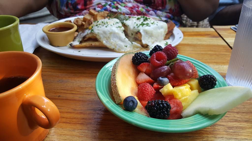 Tower Cafe | restaurant | 1518 Broadway, Sacramento, CA 95818, USA | 9164410222 OR +1 916-441-0222