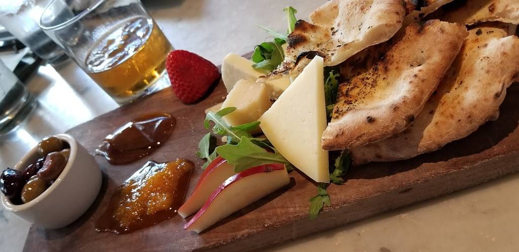 Settebello | restaurant | 140 S Green Valley Pkwy #102, Henderson, NV 89012, USA | 7022223556 OR +1 702-222-3556