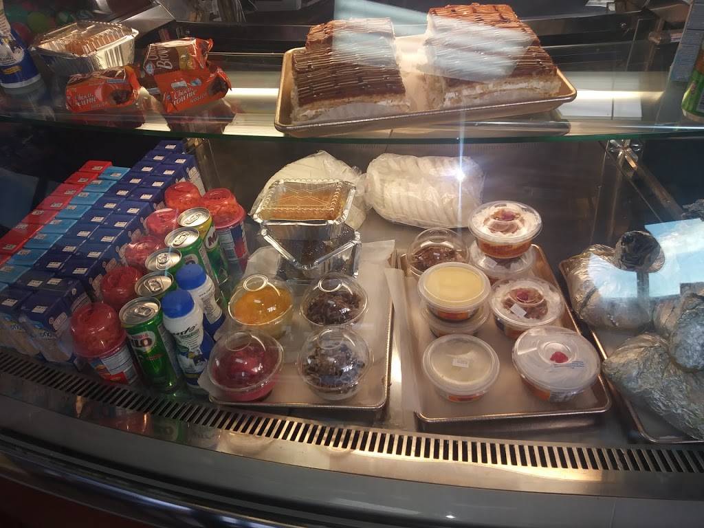 Yudy Bakery | restaurant | 300 W Hallandale Beach Blvd, Hallandale Beach, FL 33009, USA | 9544552186 OR +1 954-455-2186