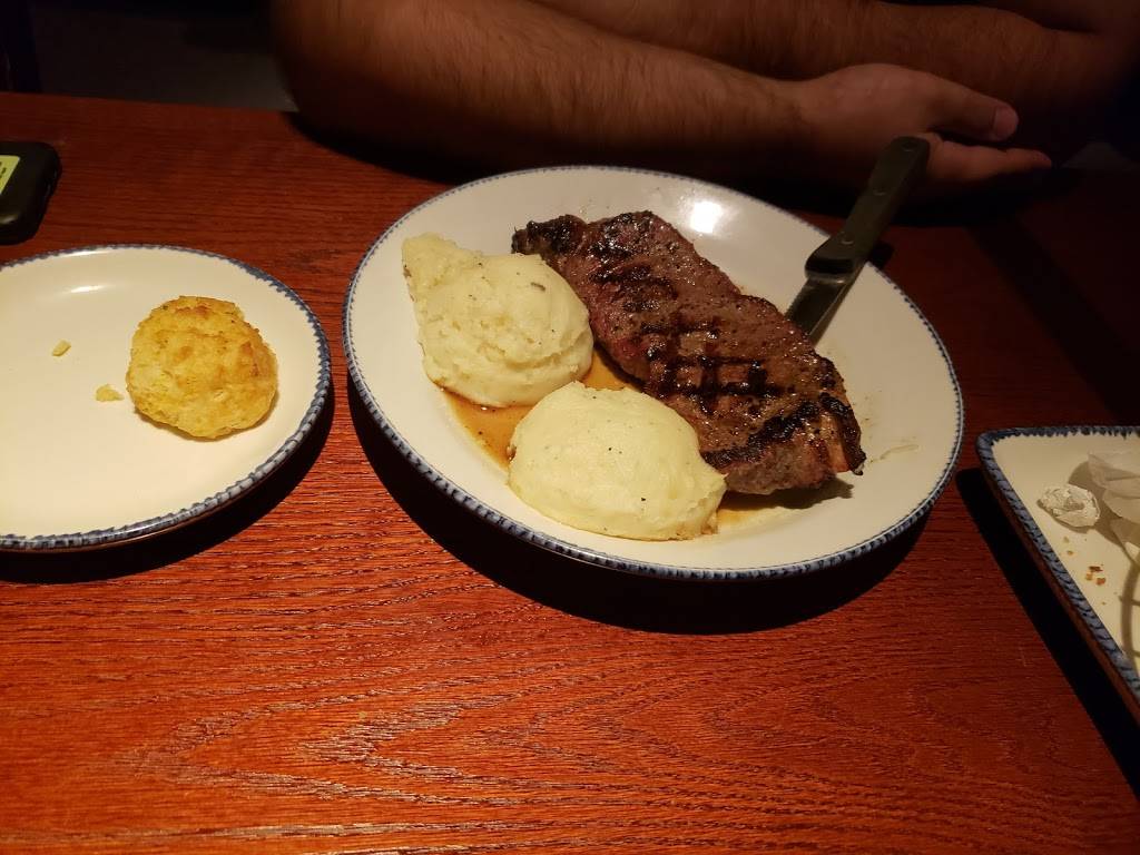 Red Lobster | restaurant | 4415 S Laburnum Ave, Richmond, VA 23231, USA | 8042261416 OR +1 804-226-1416