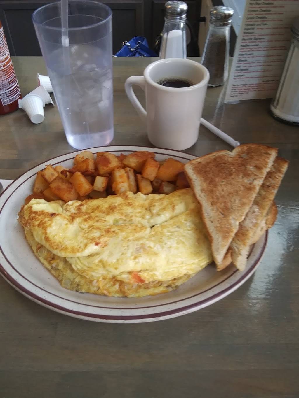 Omelette factory | restaurant | 131 Rantoul St, Beverly, MA 01915, USA | 9789220494 OR +1 978-922-0494
