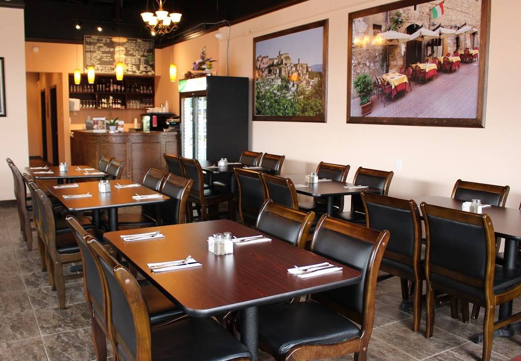 Bolton Pizza Panini | restaurant | 12599 Hwy 50 #1, Bolton, ON L7E 1M4, Canada | 9058578325 OR +1 905-857-8325