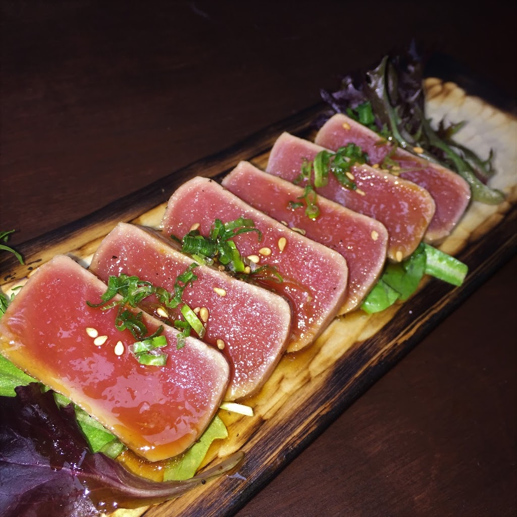 Yamabuki Sushi and Bowls | restaurant | 4131 N Rockwell St, Chicago, IL 60618, USA | 7736923404 OR +1 773-692-3404