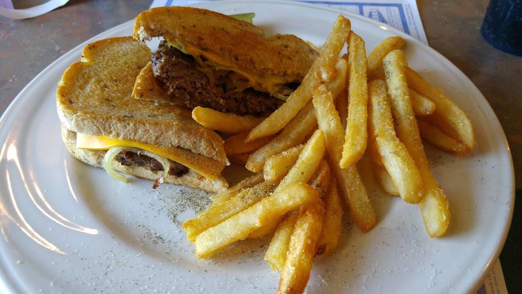 Goshen Family Restaurant | restaurant | 65585 IN-15, Goshen, IN 46526, USA | 5745334994 OR +1 574-533-4994