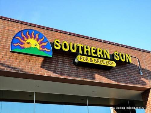 Southern Sun Pub & Brewery | restaurant | 627 S Broadway ste e, Boulder, CO 80305, USA | 3035430886 OR +1 303-543-0886