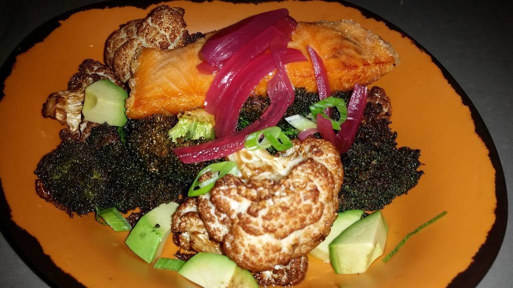 Tap And Bowl | restaurant | 4400 N Scottsdale Rd, Scottsdale, AZ 85251, USA | 4809464222 OR +1 480-946-4222