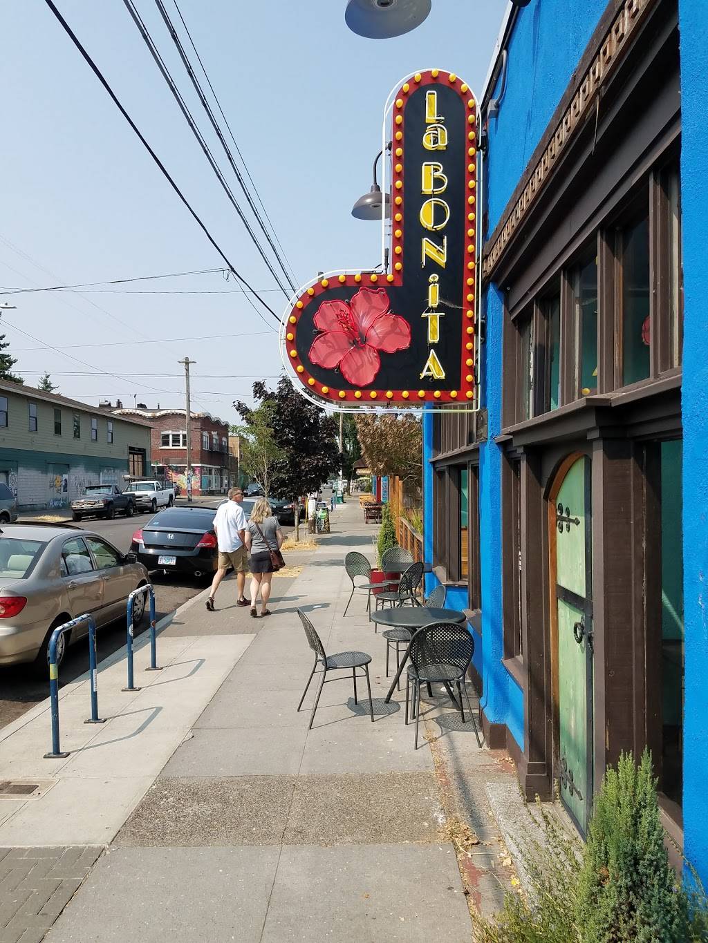 La Bonita | Food for the People | restaurant | 2839 NE Alberta St, Portland, OR 97211, USA | 5032813662 OR +1 503-281-3662