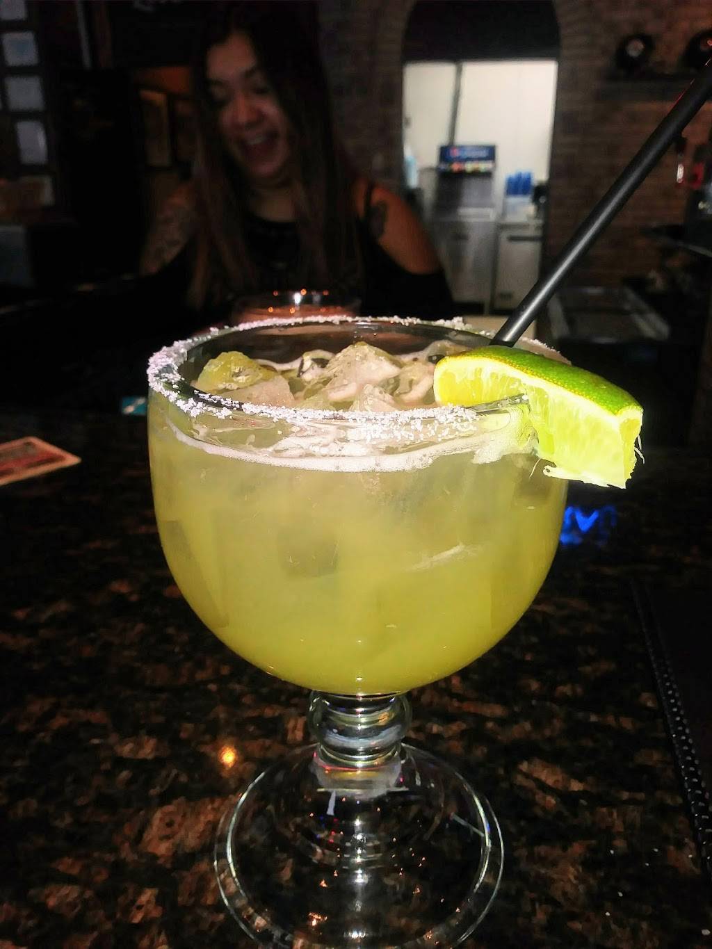 Papa Saverios Pizzeria | restaurant | 1350 E Chicago St #12, Elgin, IL 60120, USA | 2242767272 OR +1 224-276-7272